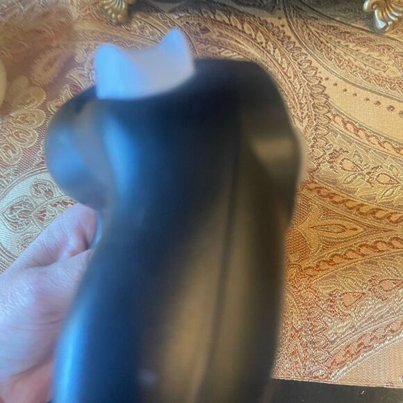 Black Nintendo Gamecubee Controller - Picture 5 of 9